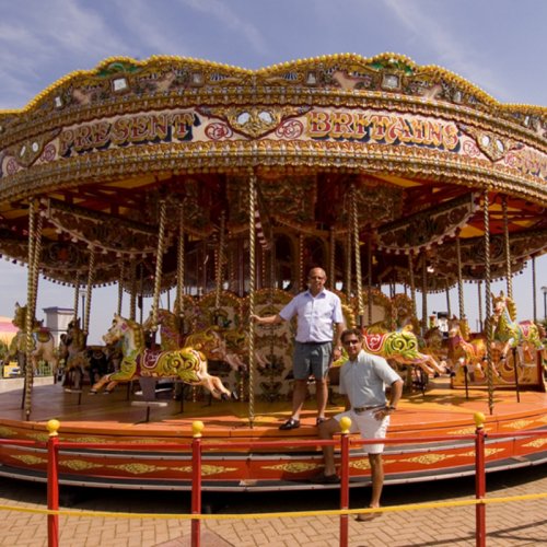 photograph of a fair ground ride at rhyl north wales
