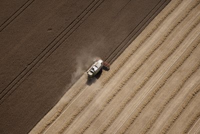 I077-091 The Flying Farmer The Flying Farmer Rob Keen. An aerial view of Gloucestershire and the Forest of Dean &copy; Guy Woodland 2017